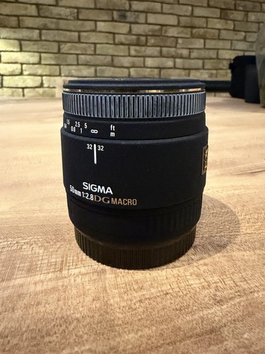 Sigma 8 ex dg - f/2.8,